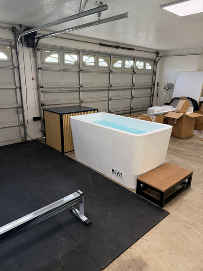 RevX Acrylic X Tub Cold Plunge + LUX High Performance Chiller and Filtration System